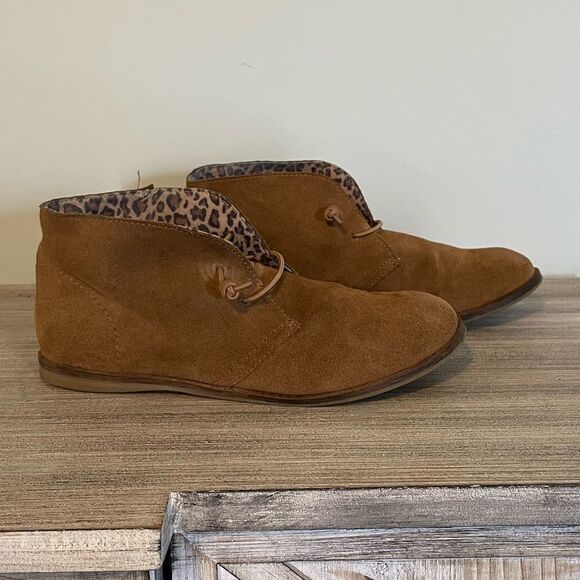 Lucky Brand Brown Ankle Booties - Picture 1 of 5